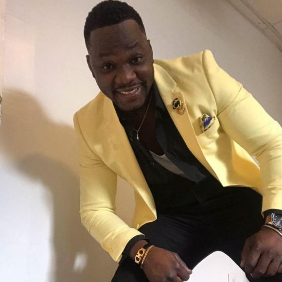 Meet your Posher, T polite - Picture 1 of 1